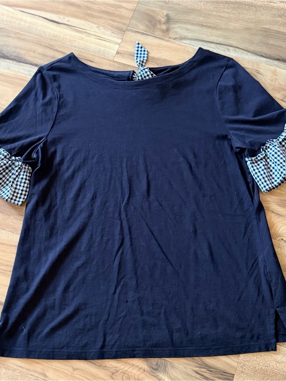 Talbots Black Short Sleeve Top with Gingham Tie-Back